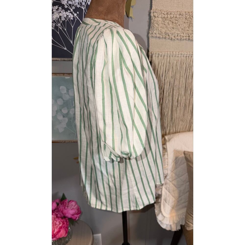 Vince Camuto Eucalyptus Green & White Striped Linen-Blend Blouse — Size M - Picture 6 of 12